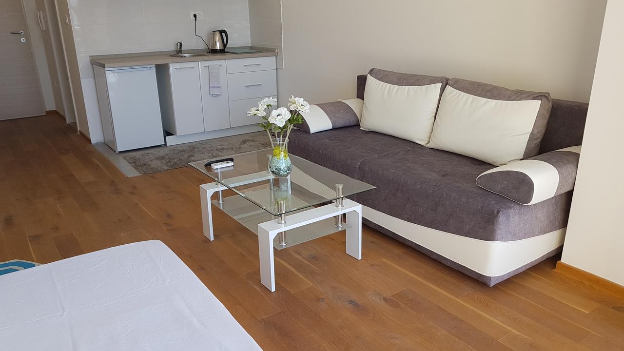 Lux Apartment Vidovic Rafailovici Luaran gambar